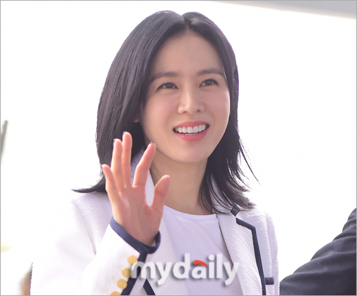 손예진 / 마이데일리