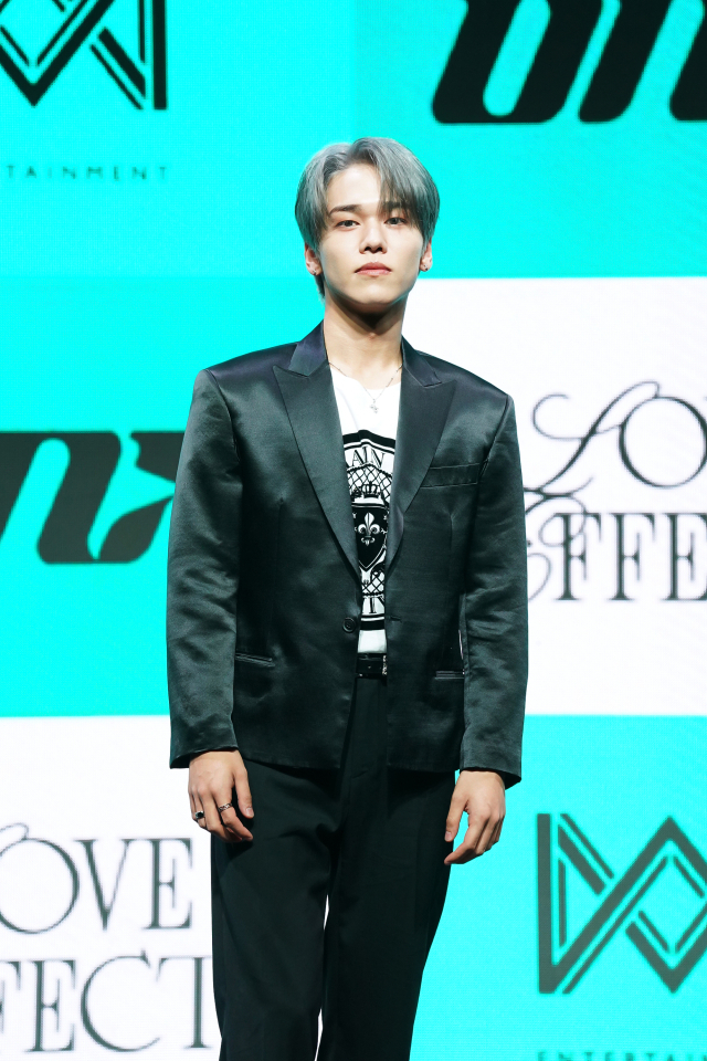 그룹 온앤오프(ONF, 효진 이션 제이어스 와이엇 MK 유) 미니 7집 
