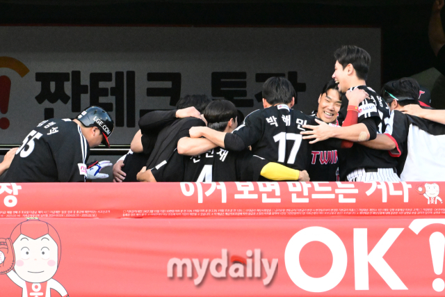  18일 경기도 수원 KT위즈파크에서 진행된 