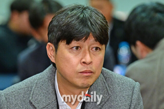 안산 이관우 감독이 19일 서울 상암동 누리꿈스퀘어 국제회의실에서 진행된 