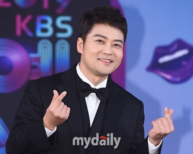방송인 전현무 / 마이데일리