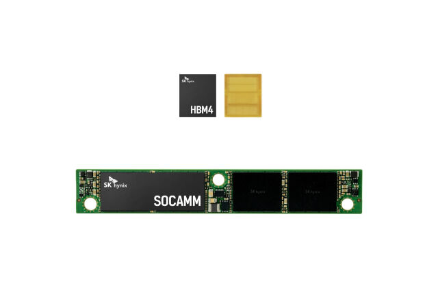 SK하이닉스가 GTC 2025에 전시한 HBM4(모형)와 SOCAMM. /SK하이닉스