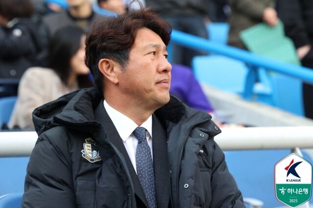 김도균 서울 이랜드 감독./프로축구연맹