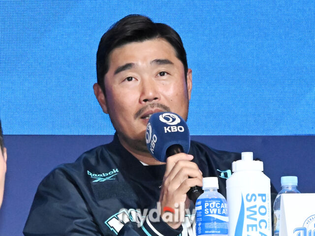 NC 이호준 감독이 20일 오후 서울 잠실 롯데호텔 월드에서 진행된 