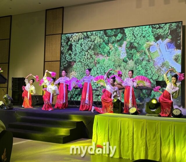 이날 행사에서는 다양한 공연이 마련됐다./황효원 기자