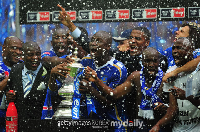 2007-2008시즌 FA컵 우승을 차지한 포츠머스 FC. /게티이미지코리아