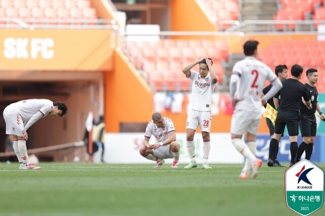 수원FC 선수단./프로축구연맹