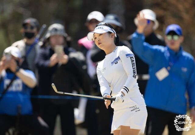 이예원의 경기 모습. /KLPGA