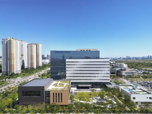 삼성바이오에피스가 10~12일 서울에서 열리는 제 8회 대한장연구학회 국제학술대회를 통해 글로벌 시장에서 판매 중인 자가면역질환 치료제 관련 최신 연구 성과를 공개한다. /삼성바이오에피스