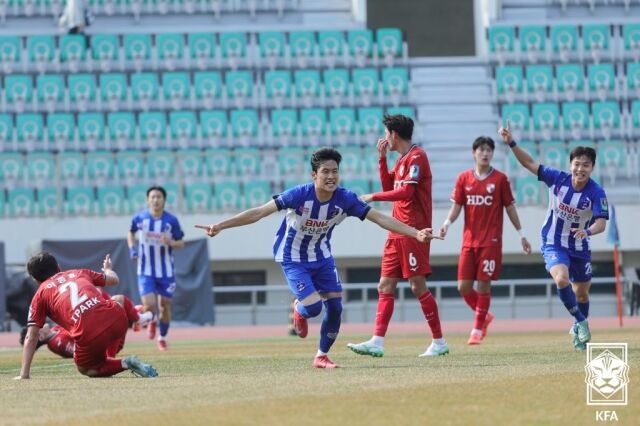2025 하나은행 코리아컵 2라운드 부산교통공사와 부산 아이파크의 경기 장면./대한축구협회