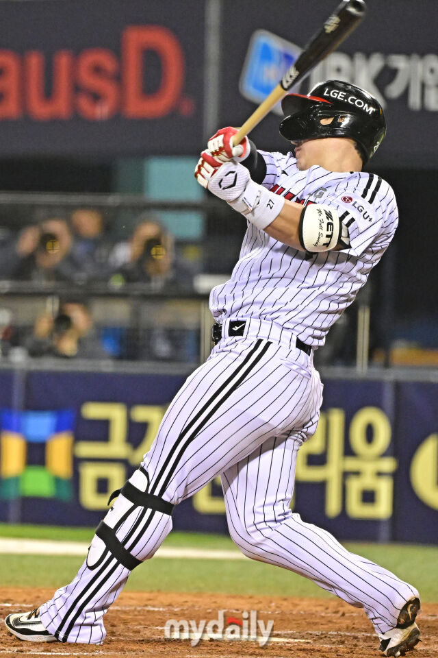 16일 서울 잠실야구장에서 열린 