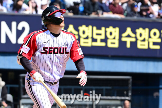 4일 오후 서울 잠실구장에 진행된 