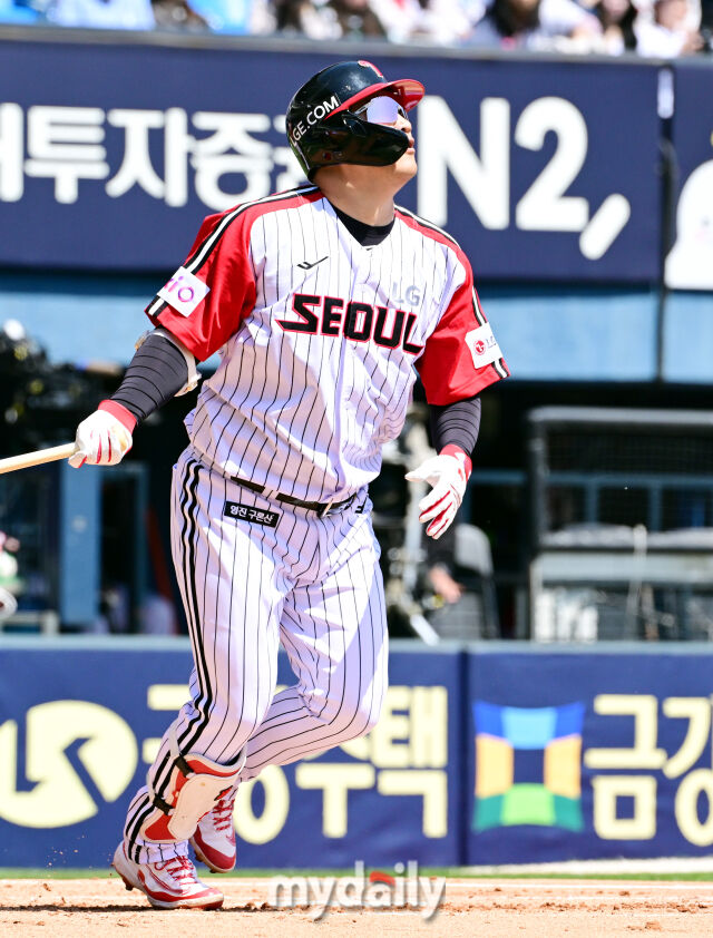4일 오후 서울 잠실구장에 진행된 