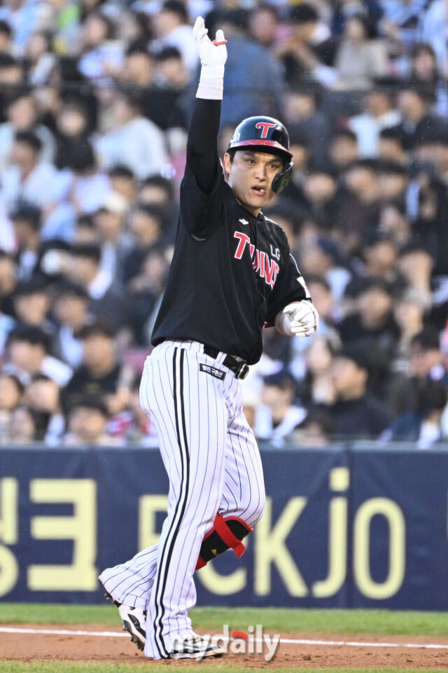 7일 서울 잠실야구장에서 열린 