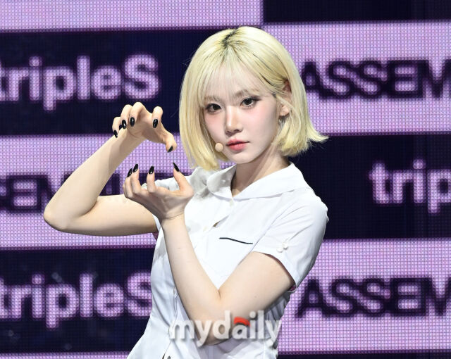 그룹 트리플에스(tripleS) 김나경이 서울 한남동 블루스퀘어 마스터카드홀에서 진행된 정규 2집 앨범 