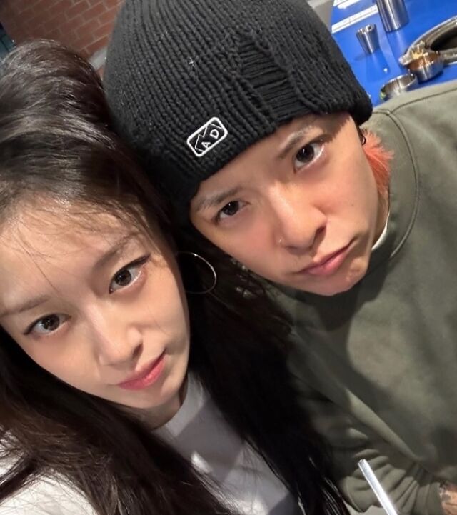 지연, 엠버./소셜미디어