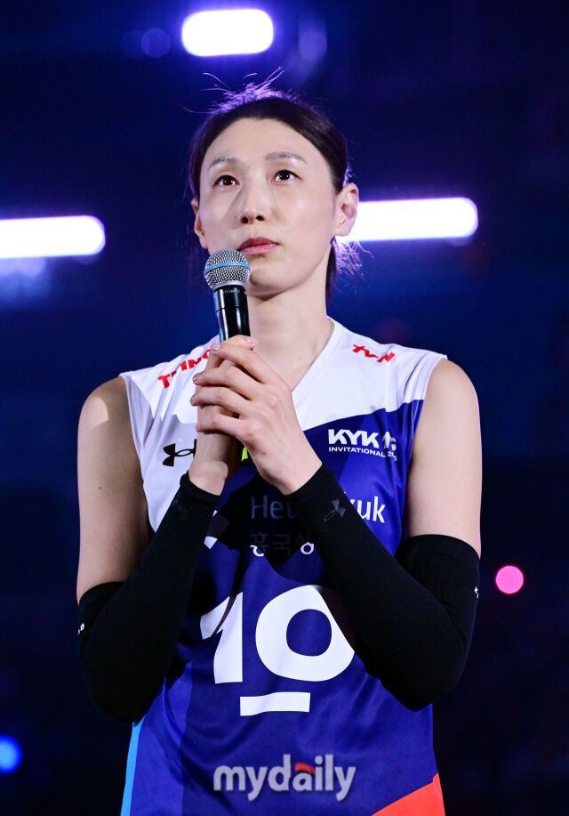 김연경이 18일 오후 인천 삼산월드체육관에서 