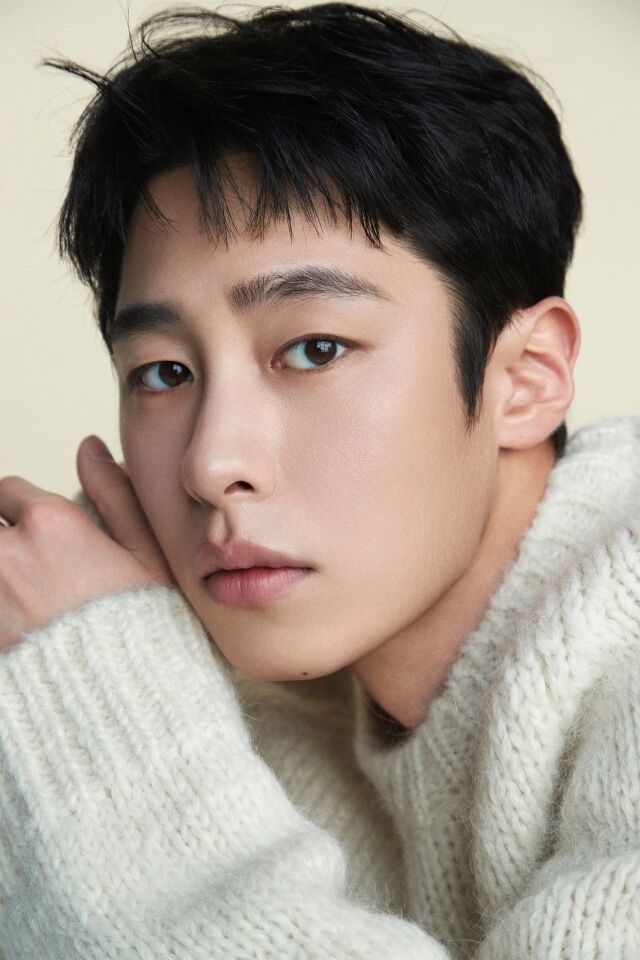 배우 이재욱 / 로그스튜디오