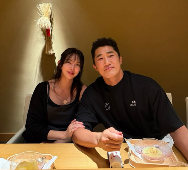 아내 송하율과 김동현./김동현 인스타그램