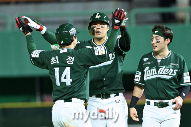24일 인천 SSG랜더스필드에서 열린 