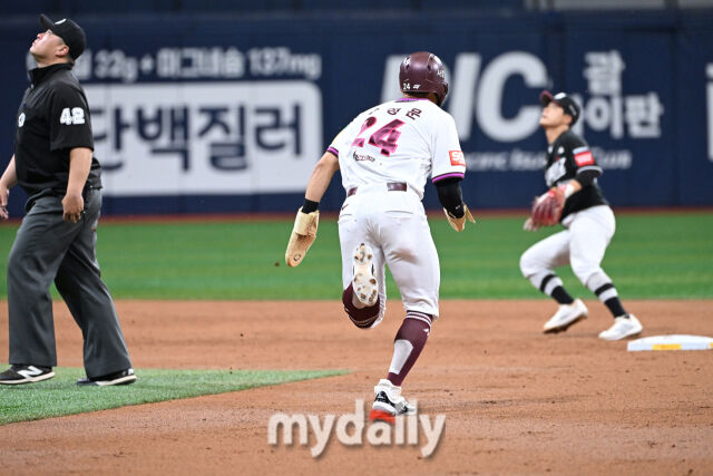 25일 서울 고척스카이돔에서 열린 