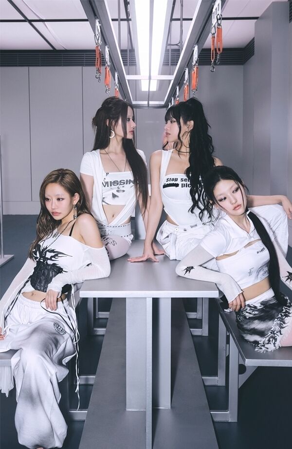 키스오브라이프 / S2엔터테인먼트