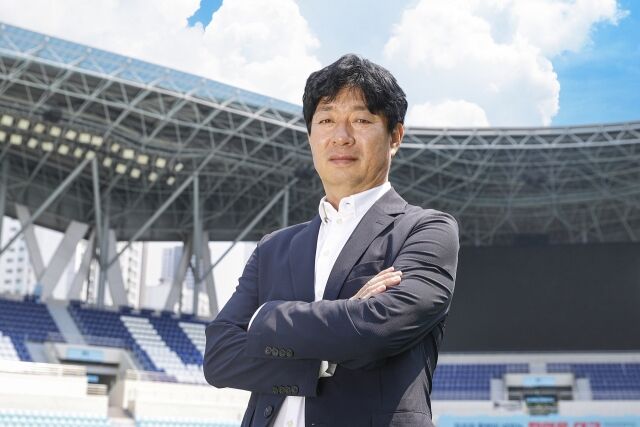 대구FC가 제15대 감독으로 김병수 감독을 선임했다./대구FC